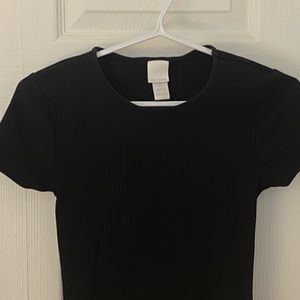 ☁️Black ribbed shirt from H&M☁️